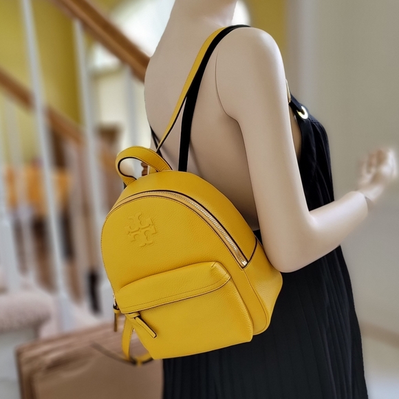 ⚠️LAST 1⚠️ Tory Burch Thea Mini Backpack Yellow - Picture 6 of 8